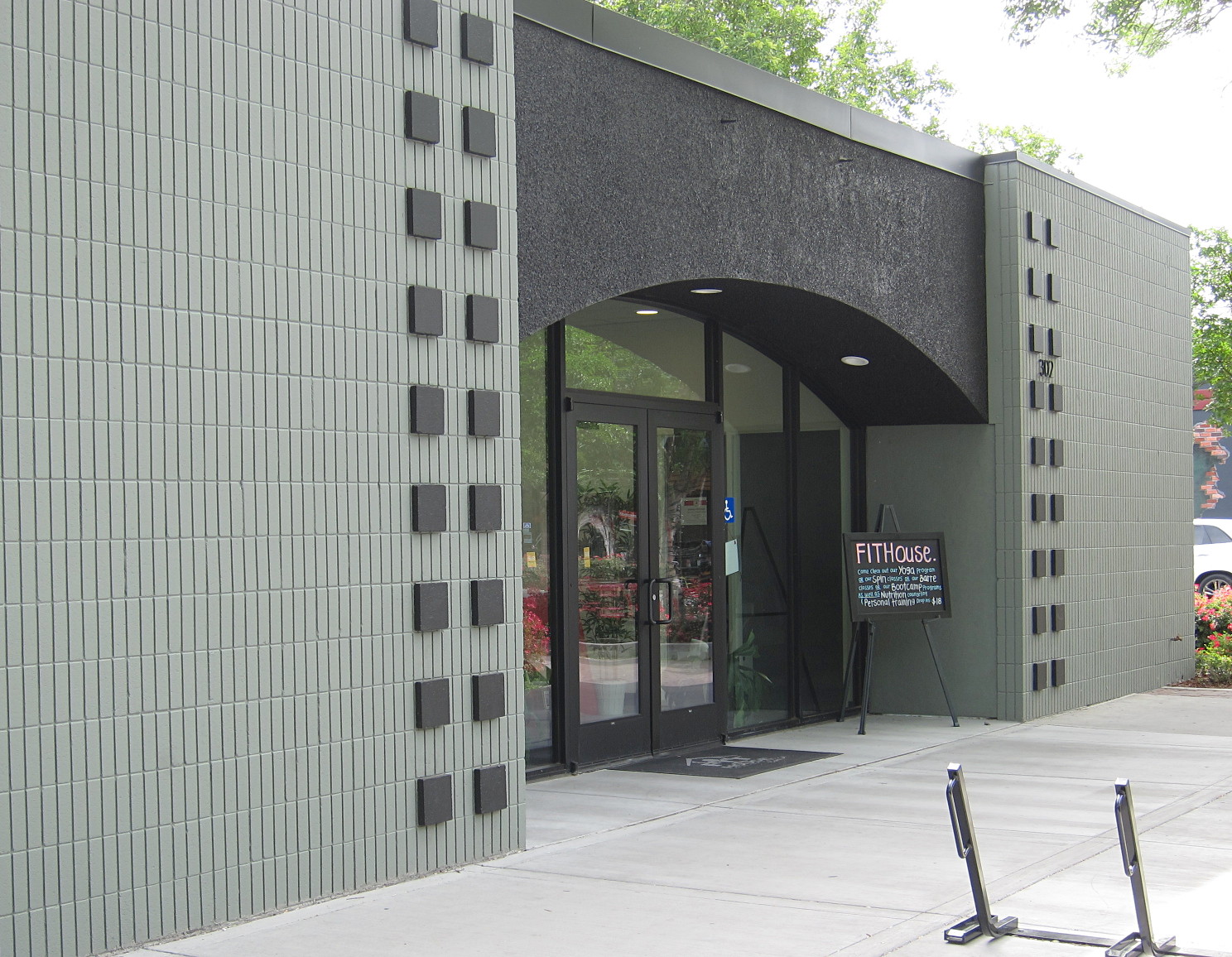 Information about "fithouse.jpg" on fit house Davis LocalWiki